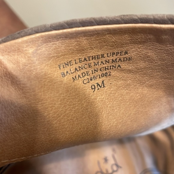 Splendid grey heels concert night out date night boho event fall western preppy - Picture 10 of 10